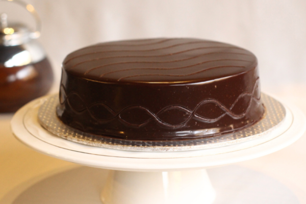 19 (1) Hazelnut Brownie Cake