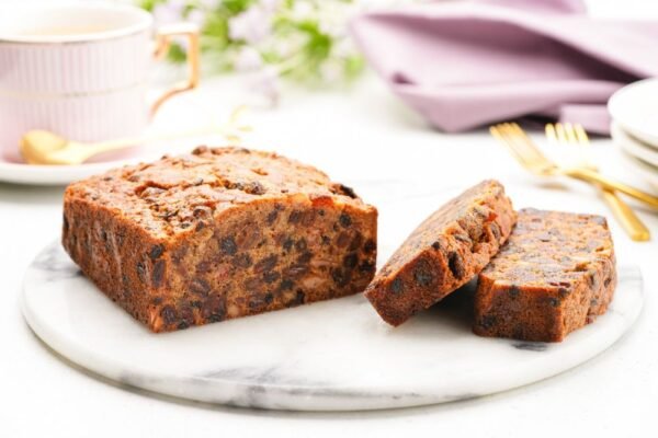 dsc00110 Rich Plum Teacake